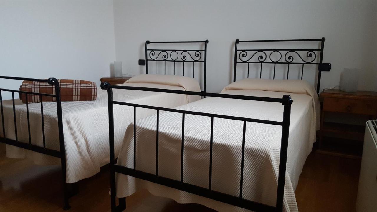 רובאנו Agriturismo Borgo Borromeo מראה חיצוני תמונה