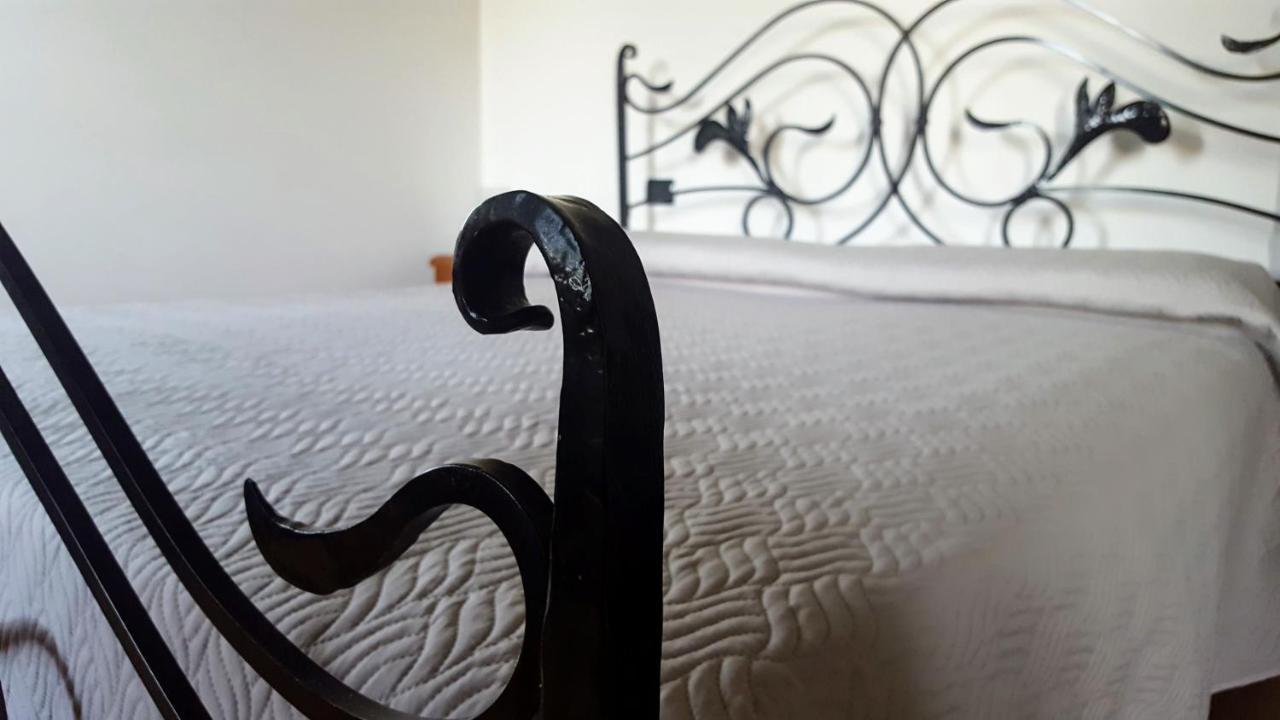 רובאנו Agriturismo Borgo Borromeo מראה חיצוני תמונה